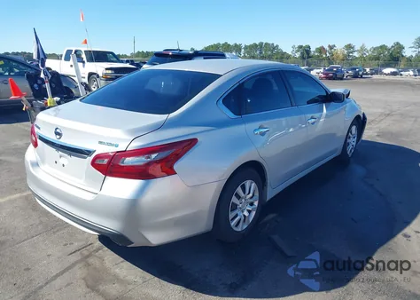 2018 Nissan Altima 2.5 S из США, поврежденный, VIN 1N4AL3AP8JC183064